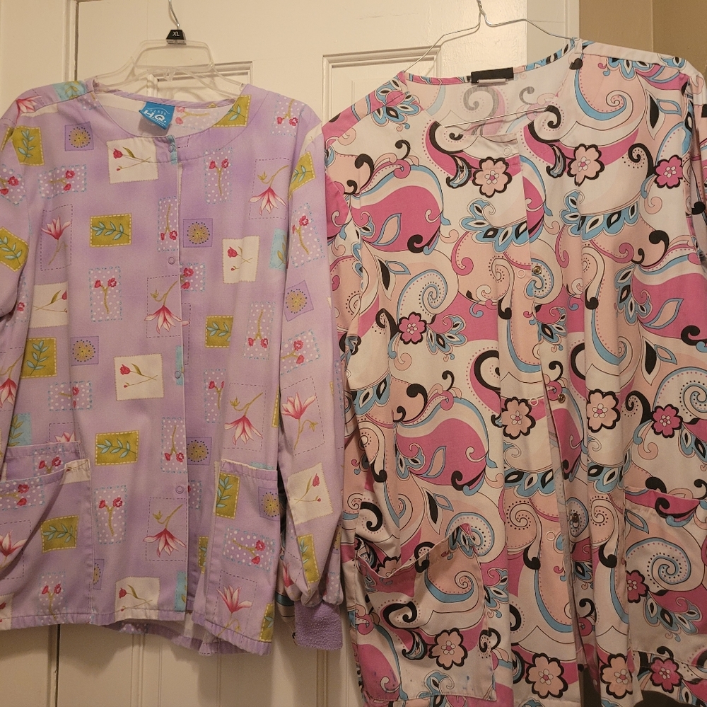 Scrub jackets